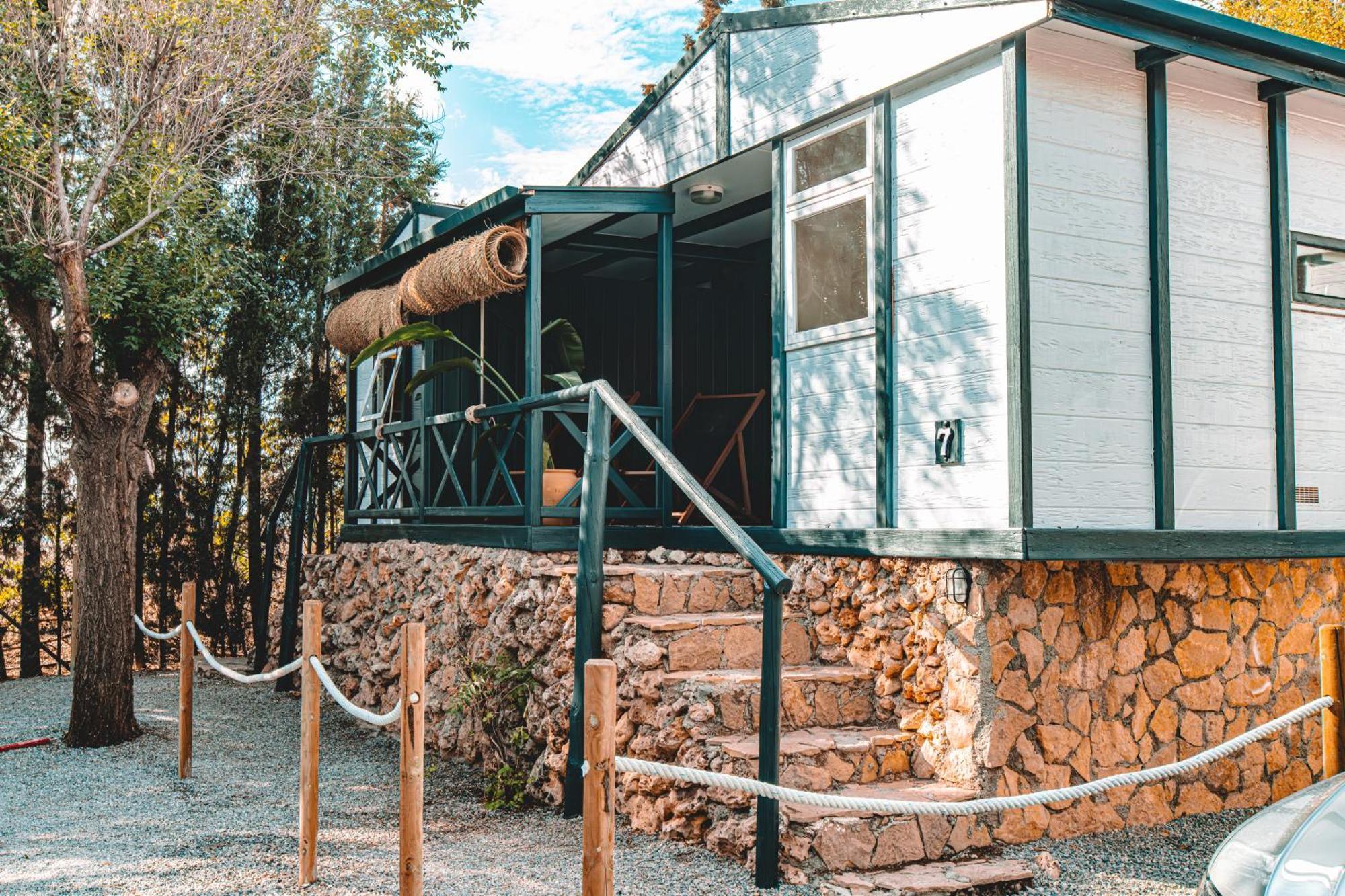 Camping & Bungalows Suspiro Del Moro Otura Exteriér fotografie